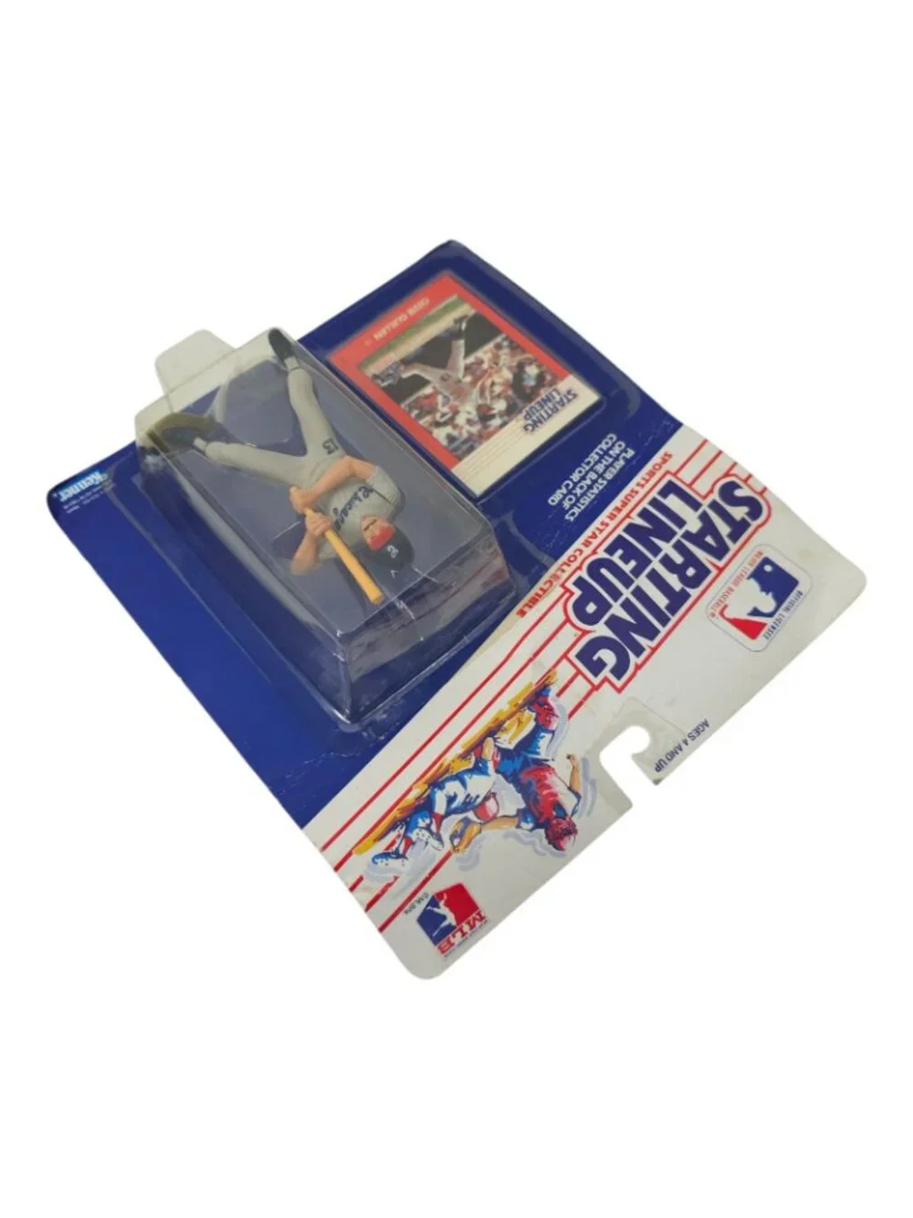 1988 Kenner Starting Lineup Ozzie Guillen Chicago White Sox MLB Figure Card NOC